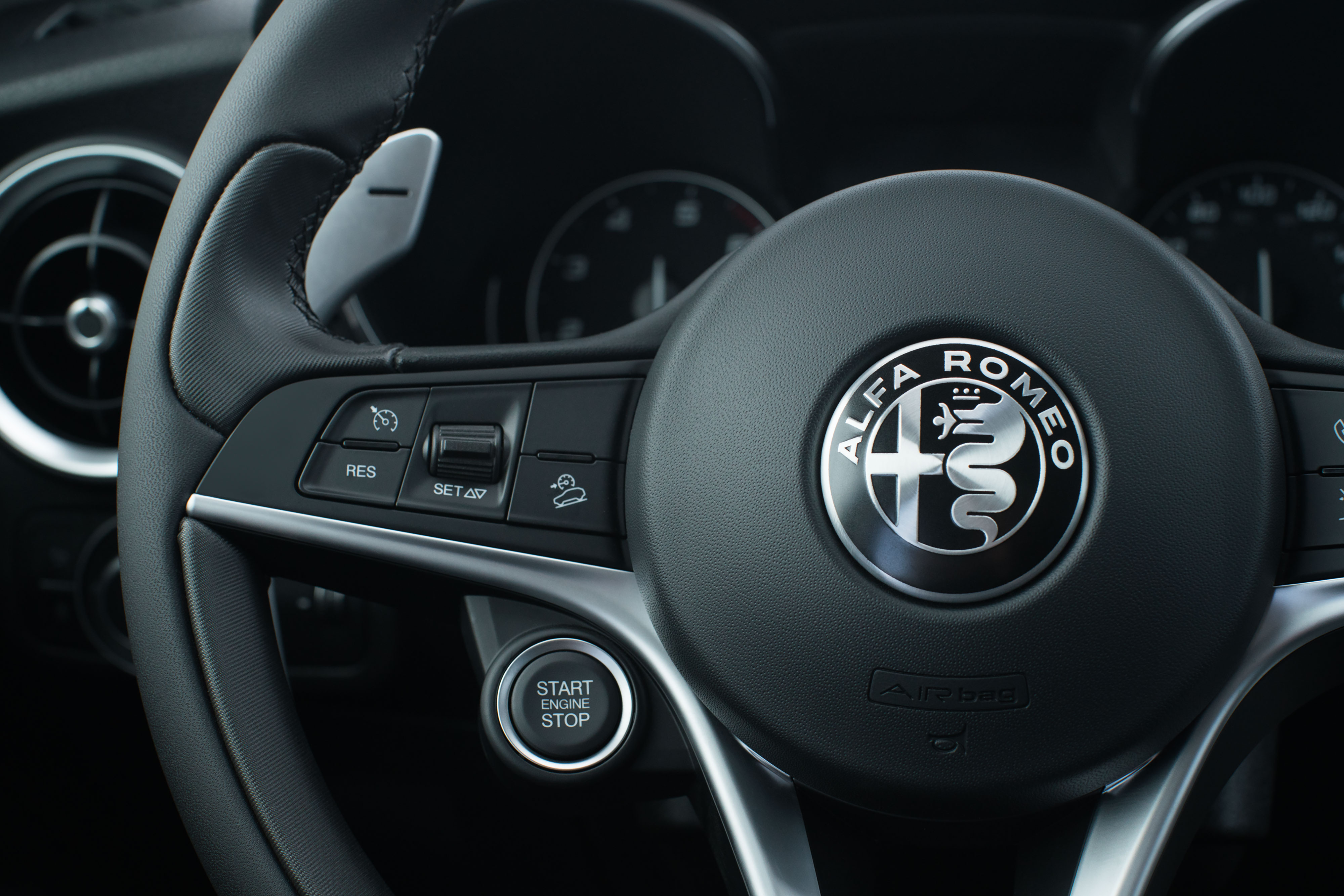 Alfa-Romeo-Accessories-04.jpg